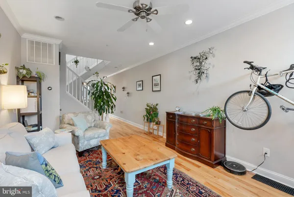 $3,150 | 3860 Quarry Avenue, Baltimore, MD 21211