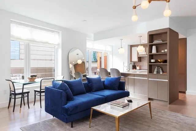 $1,349,000 | 100 Lovejoy Wharf, Unit 10K, Boston, MA 02114