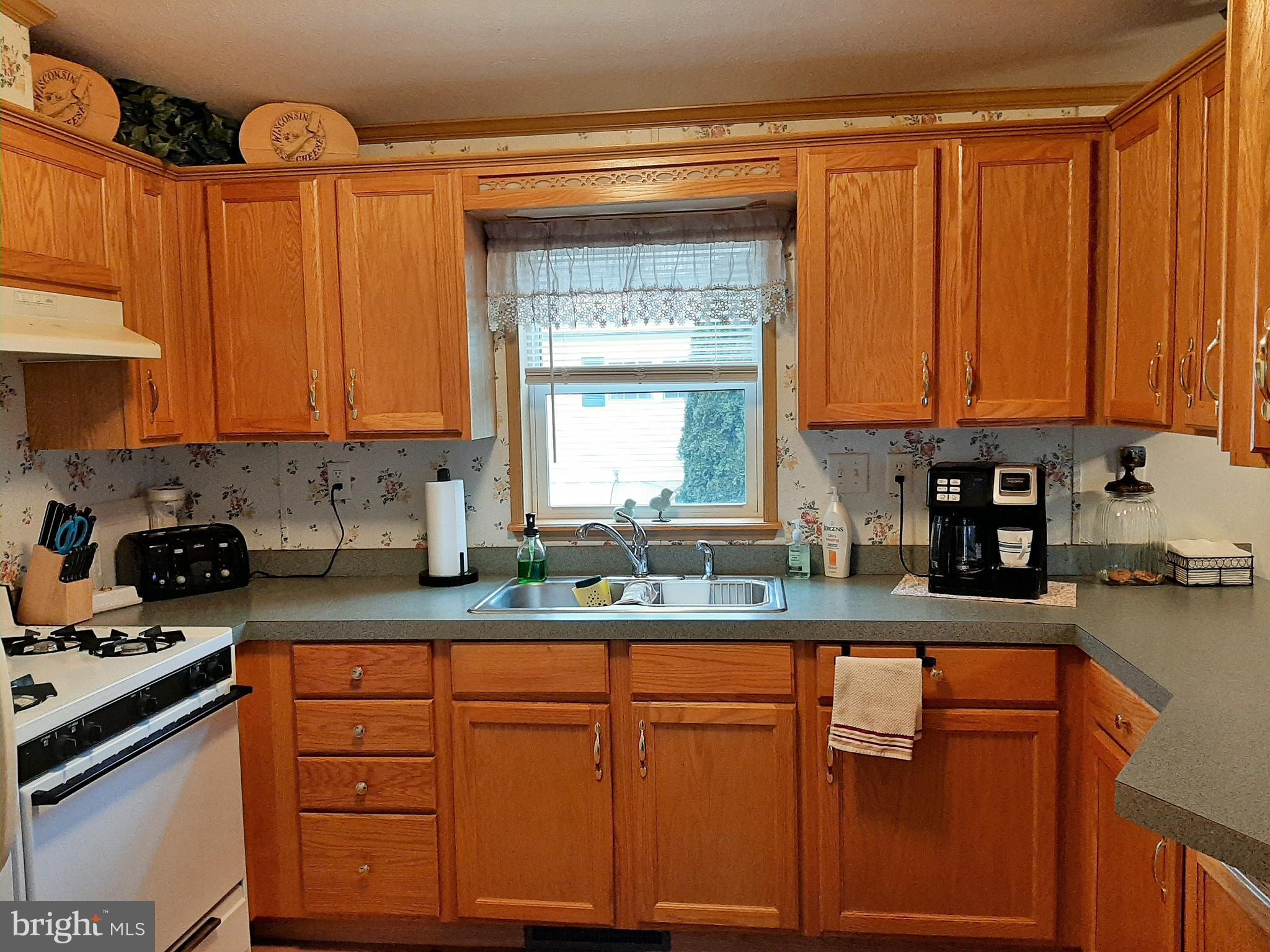 54 Christy Lane Lititz, PA 17543 - Photo 12 of 27 Gallery Image 12