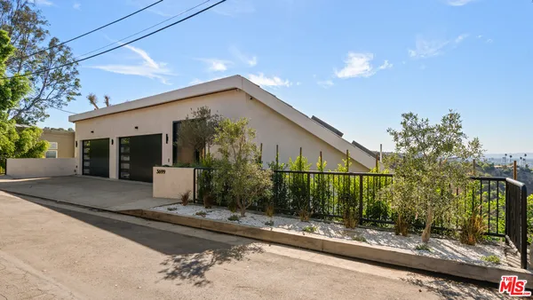 $3,999,000 | 3699 Alta Mesa Drive, Studio City, CA 91604