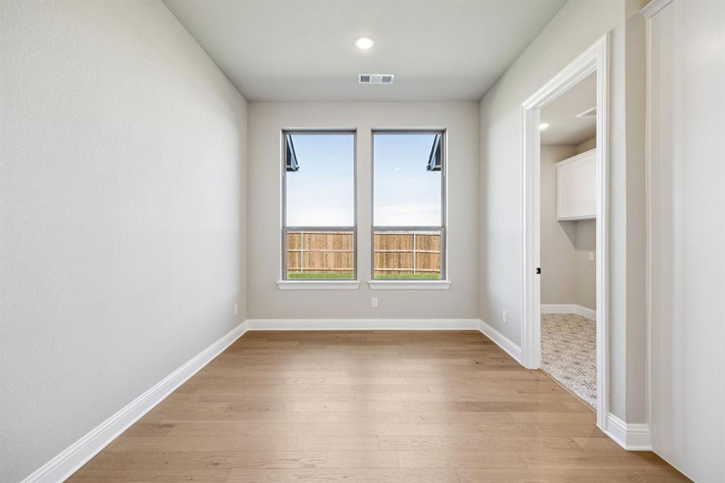 137 Cross Timbers Street Azle, TX 76020 - Photo 13 of 40 11-137Cross_011