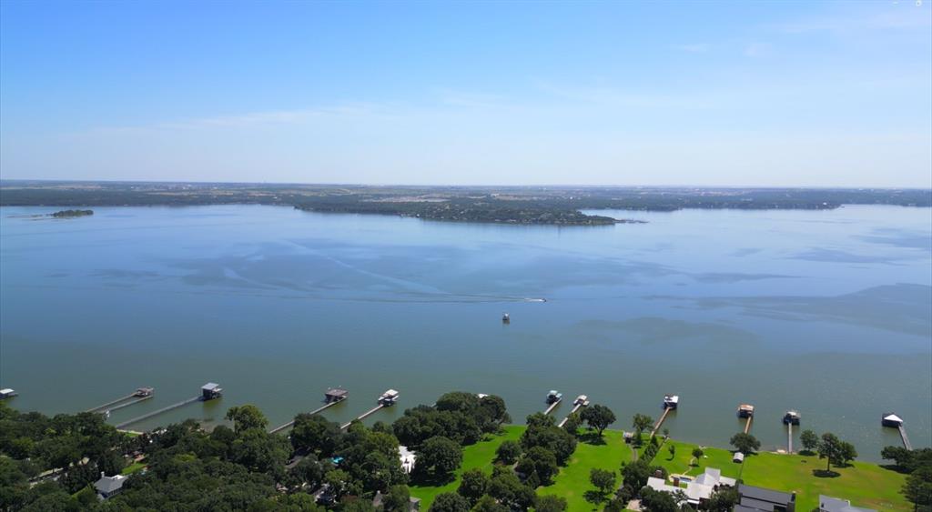 137 Cross Timbers Street Azle, TX 76020 - Photo 38 of 40 Lakeview Aerial 2