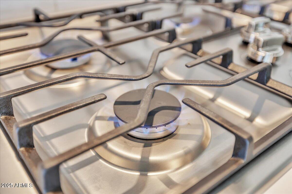 17593 West Red Fox Road Surprise, AZ 85387 - Photo 13 of 55 26-17593_W_Red_Fox_Rd20