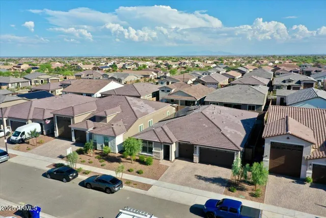 $657,000 | 17593 West Red Fox Road, Surprise, AZ 85387