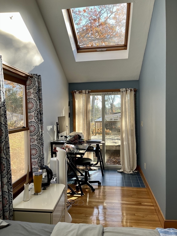 18 Lariviere Road Framingham, MA 01701 - Photo 8 of 9