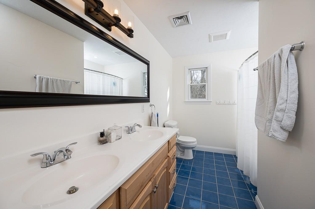 14 Tall Tree Road Sharon, MA 02067 - Photo 22 of 31