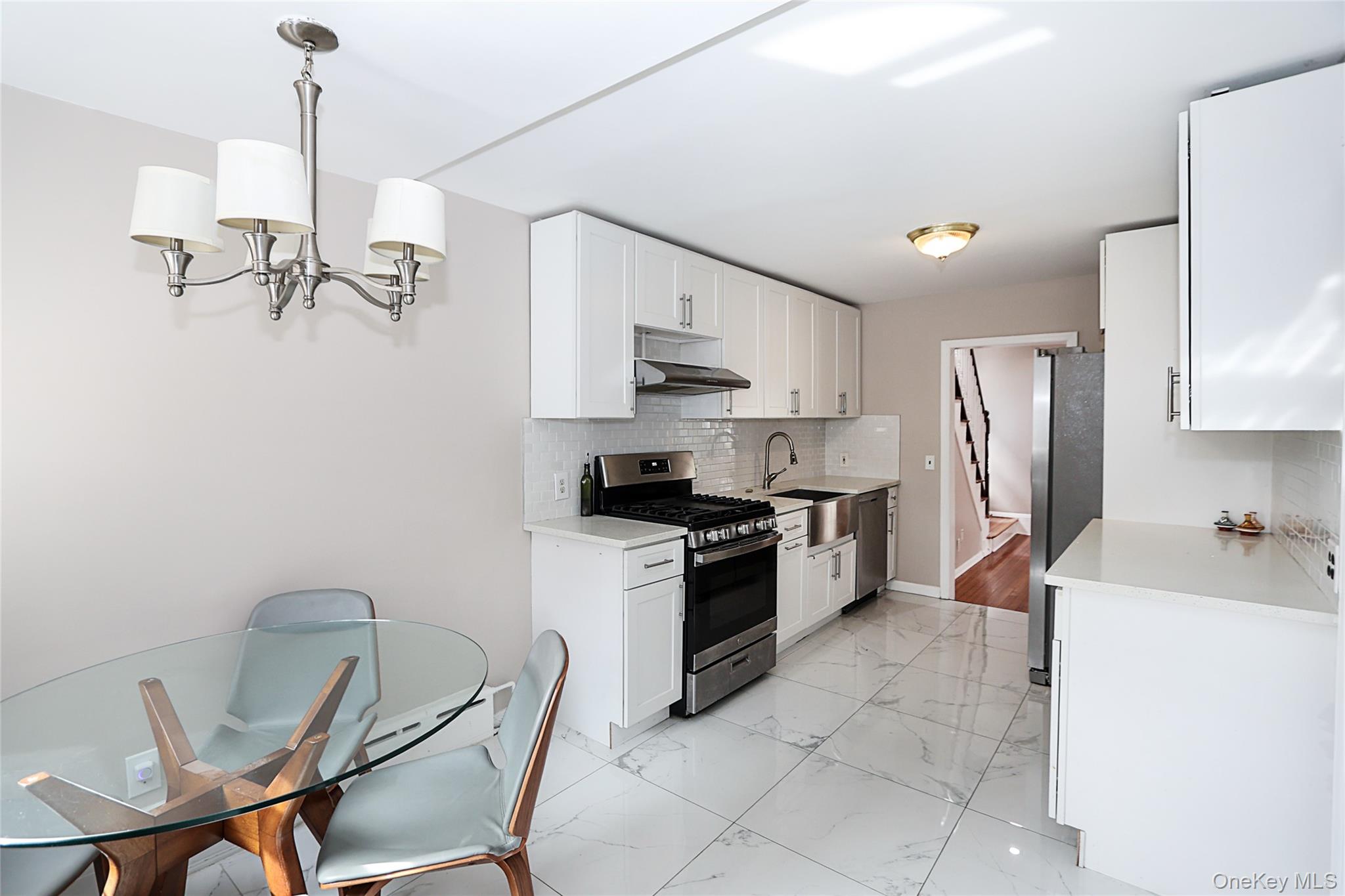 24 High Street Locust Valley, NY 11560 - Photo 20 of 35