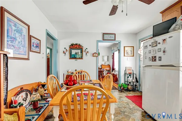 $340,000 | 5320 South George Washington Mem Highway, Gloucester, VA 23061