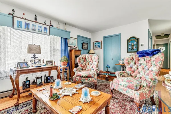 $340,000 | 5320 South George Washington Mem Highway, Gloucester, VA 23061
