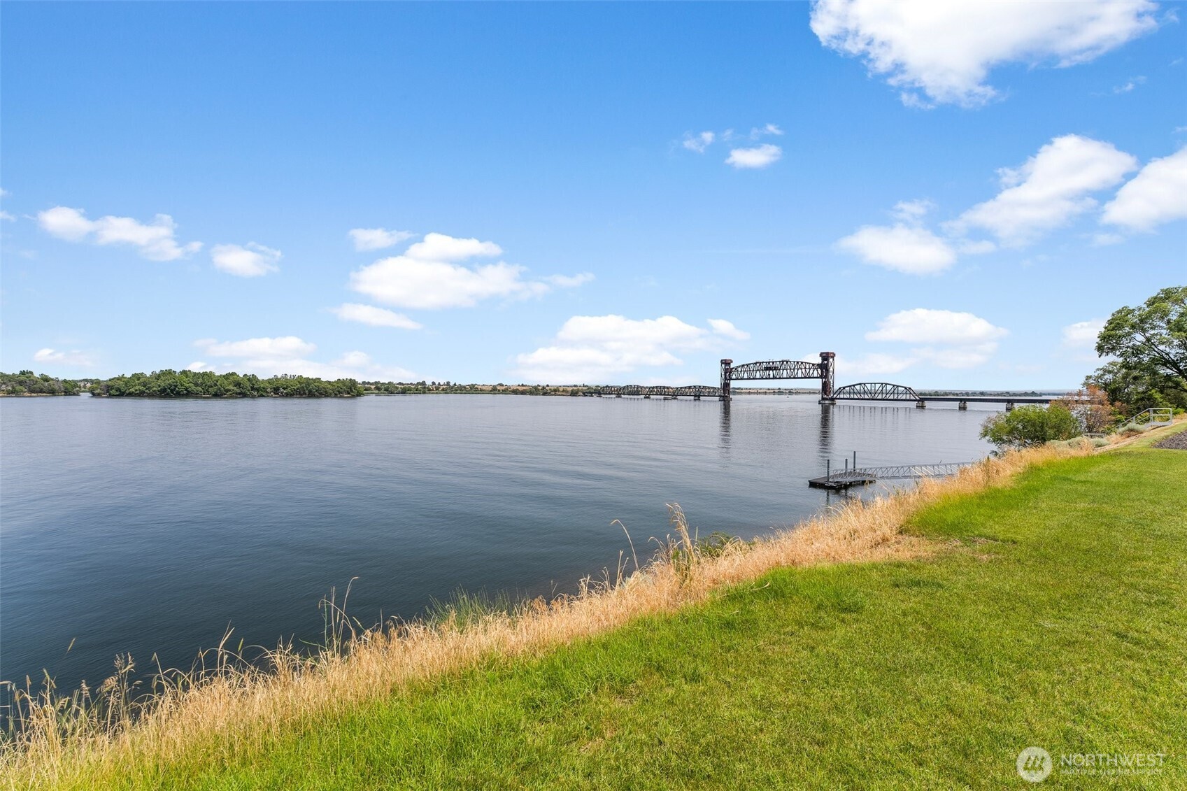 226102 East Donelson Road Kennewick, WA 99337 - Photo 12 of 37