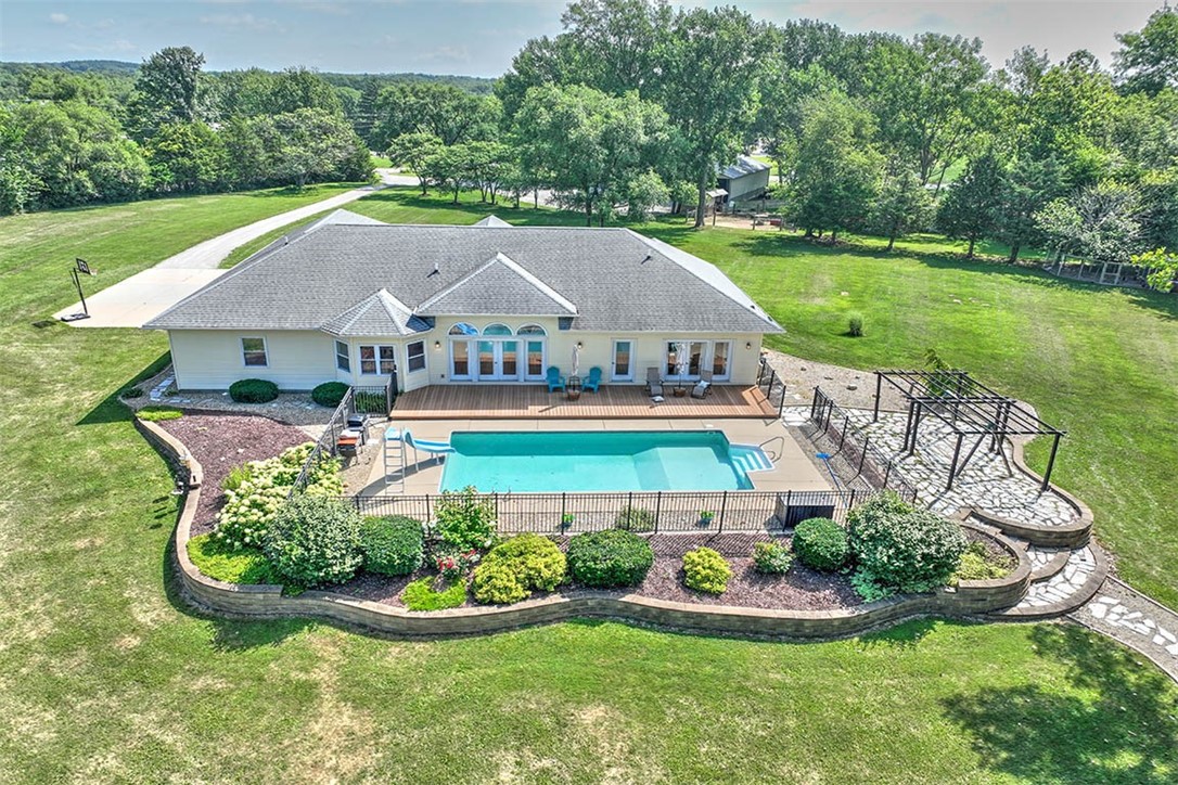 4433 West Rock Springs Road Decatur, IL 62522 - Photo 5 of 48