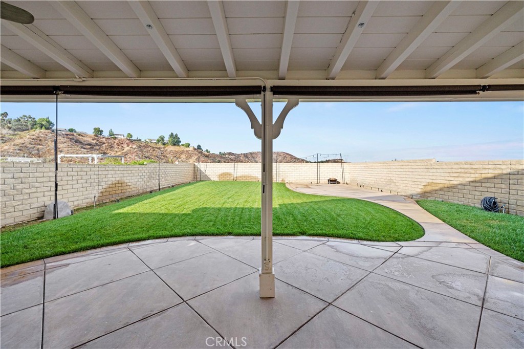 28355 Stansfield Lane Saugus, CA 91350 - Photo 46 of 52 a view of a back yard