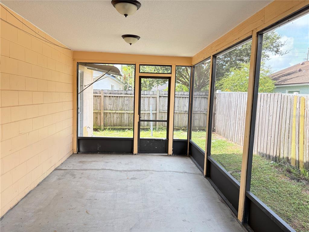 1224 Roma Court Orlando, FL 32825 - Photo 12 of 13 Gallery Image 12