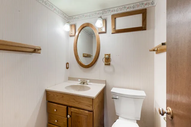 $335,000 | 47 Old Post Road, Montgomery, IL 60538