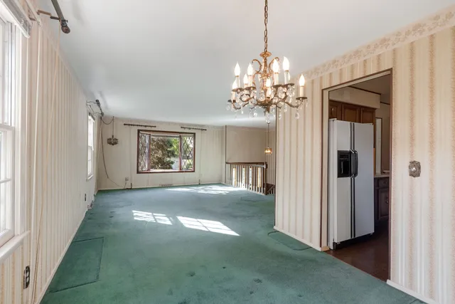 $335,000 | 47 Old Post Road, Montgomery, IL 60538