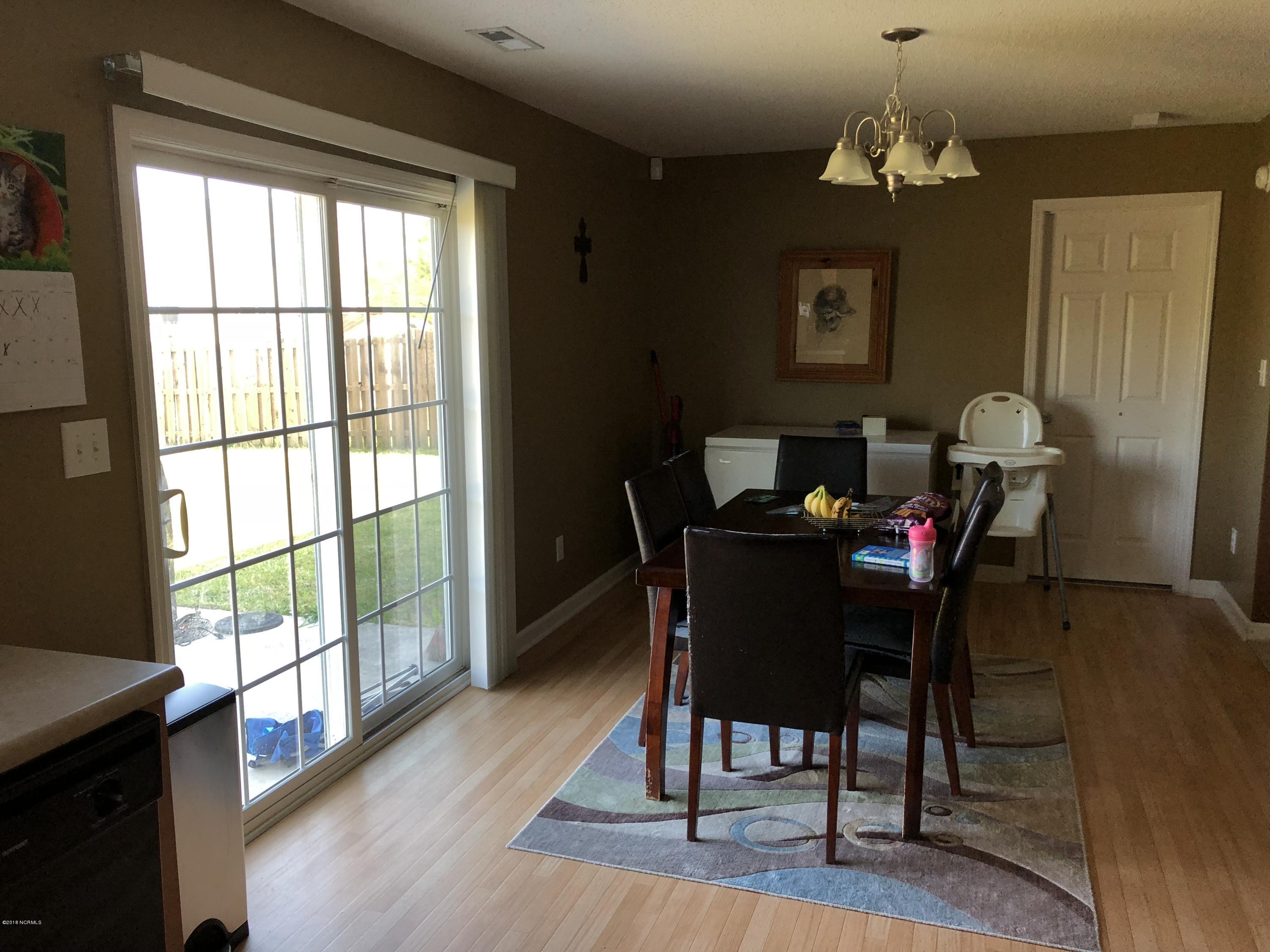 108 Gamble Way Hubert, NC 28539 - Photo 7 of 26 Dining Room