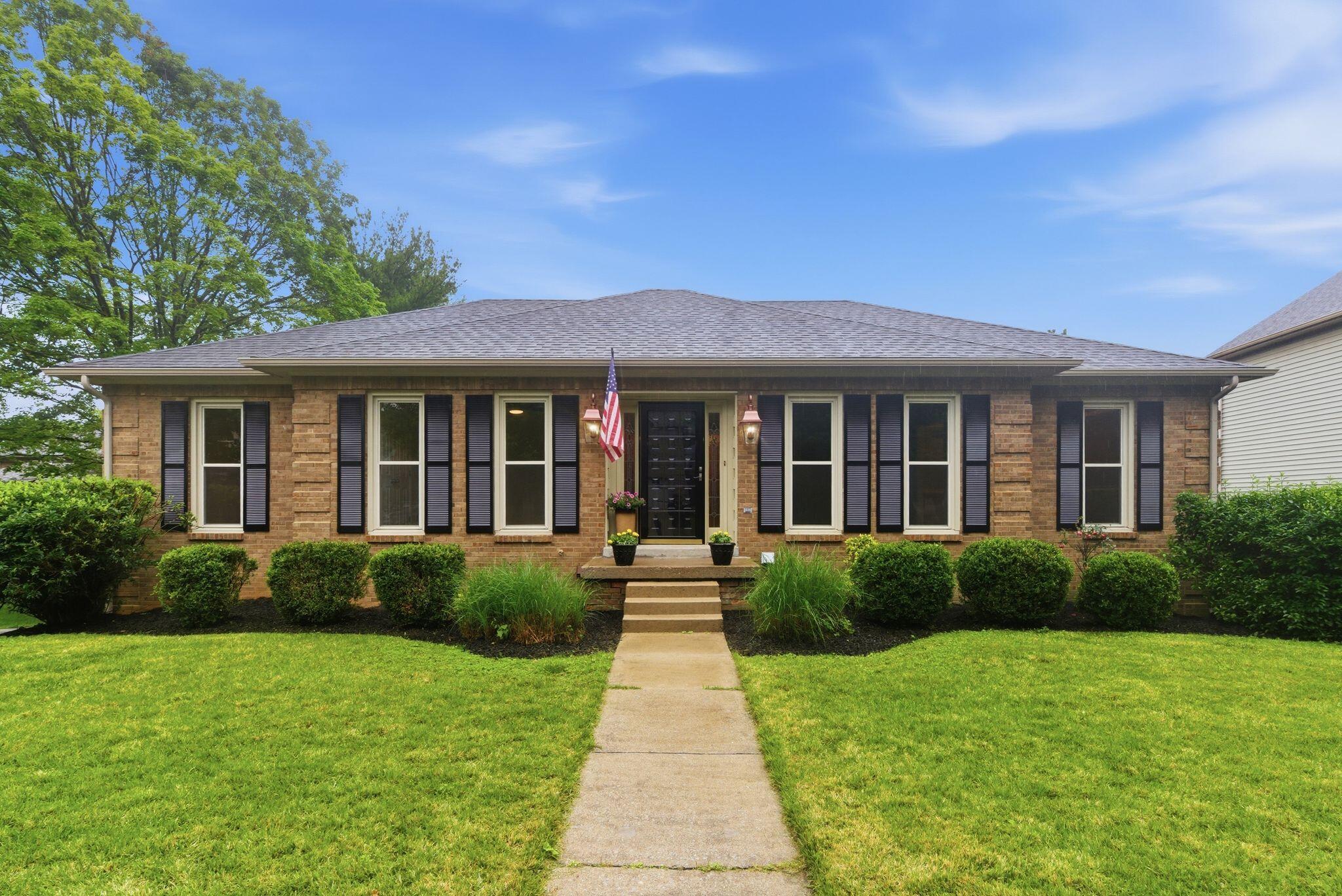 4313 Gum Tree Lane Lexington, KY 40513 - Photo 1 of 54 8_dsc05620