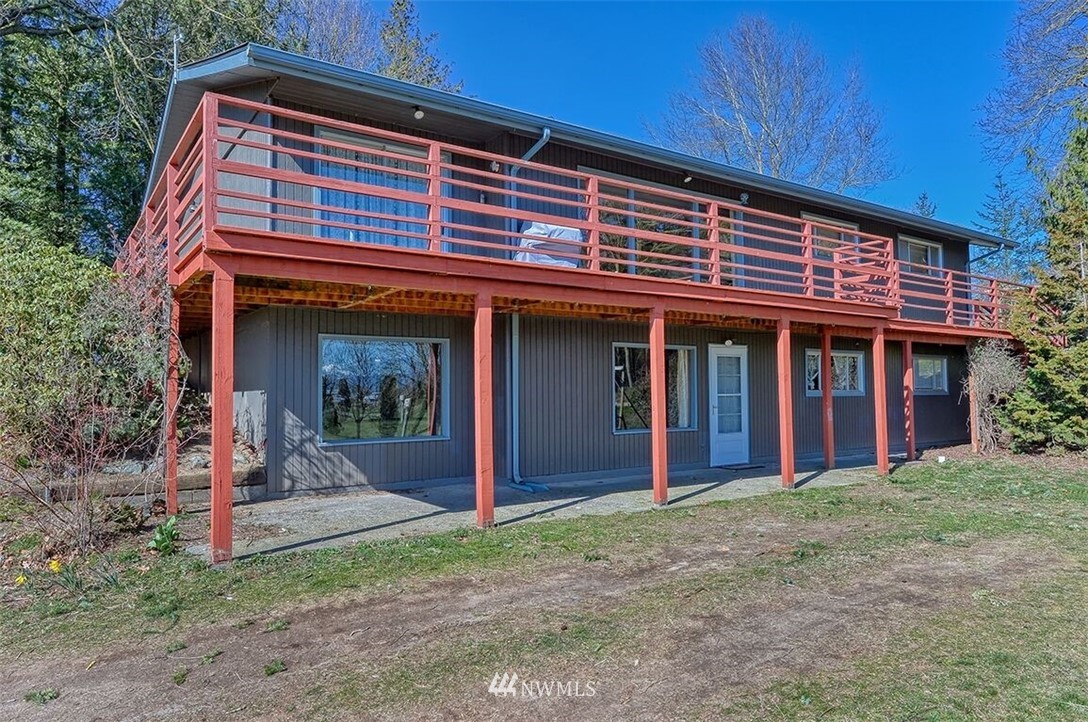 180 Beard Road Lynden, WA 98264 - Photo 2 of 27