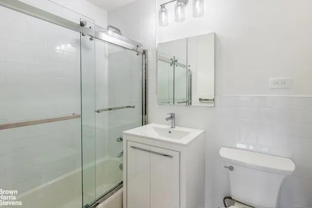 $209,000 | 2500 Johnson Avenue, Unit 3B | Spuyten Duyvil