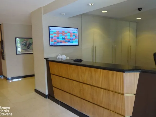 $209,000 | 2500 Johnson Avenue, Unit 3B | Spuyten Duyvil