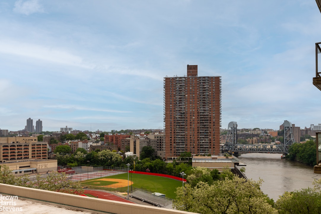 2500 Johnson Avenue, Unit 3B Bronx, NY 10463 - Photo 20 of 42 a view of a city with tall buildings