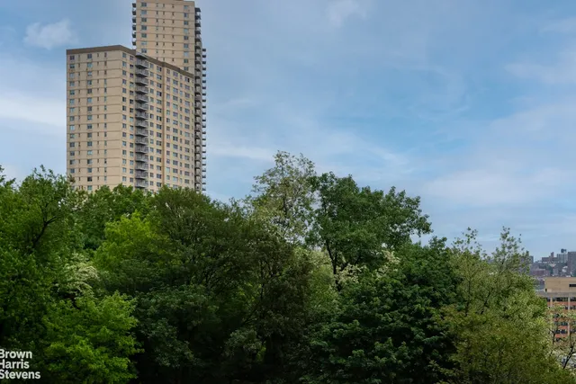 $209,000 | 2500 Johnson Avenue, Unit 3B | Spuyten Duyvil