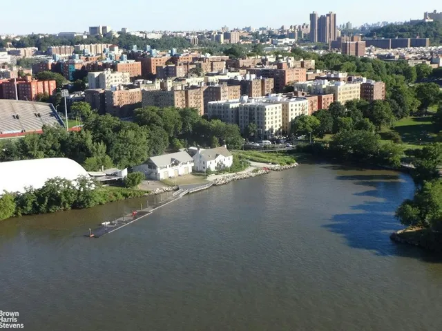 $209,000 | 2500 Johnson Avenue, Unit 3B | Spuyten Duyvil