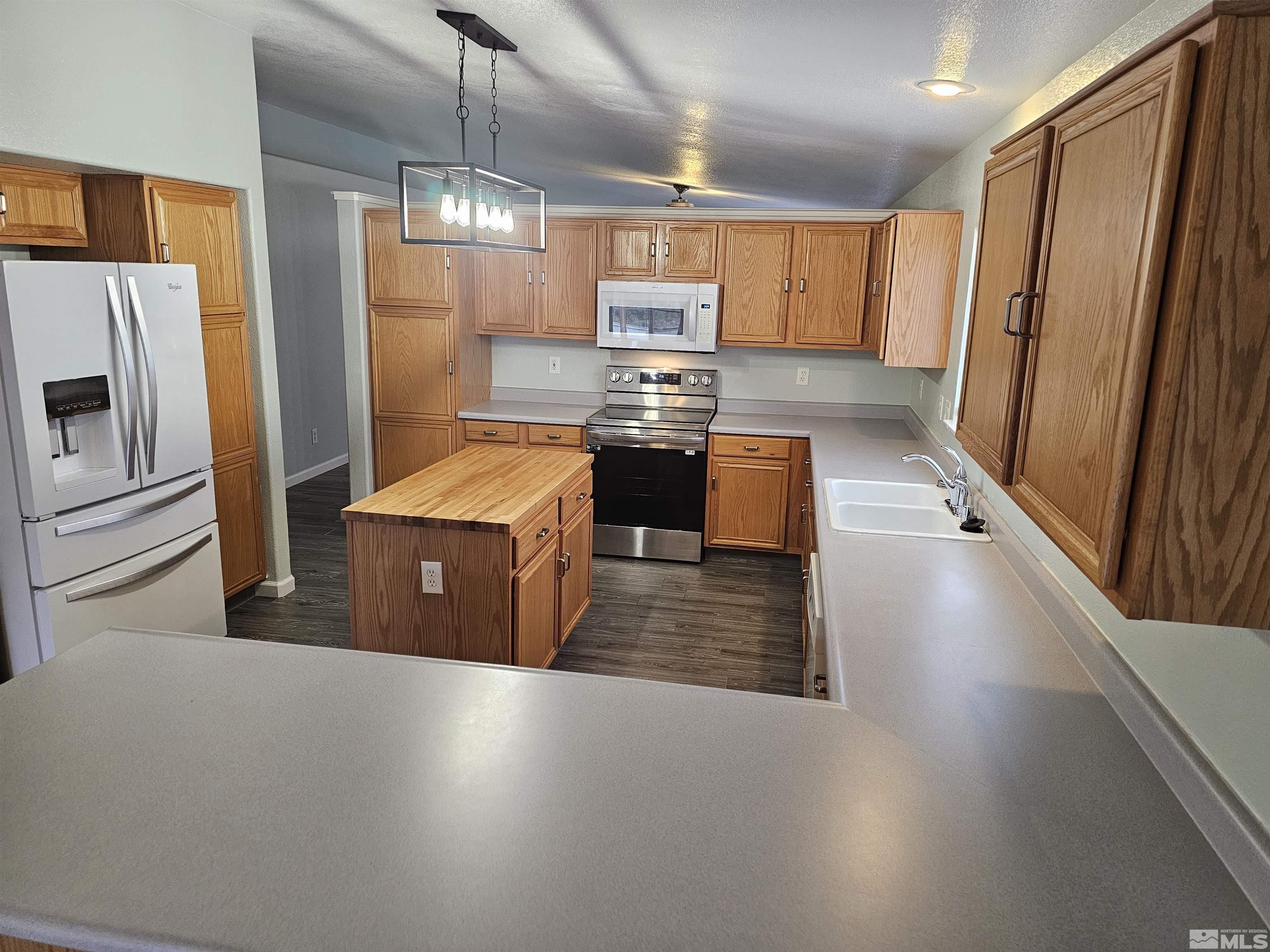 18025 Lockspur Court Reno, NV 89508 - Photo 6 of 20 Photo 6