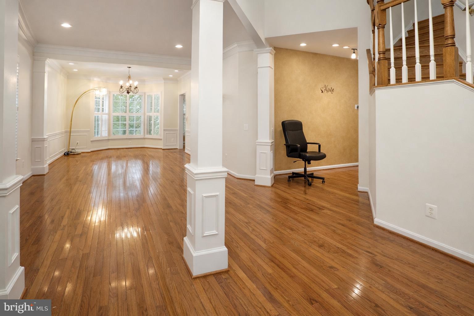2448 Leyland Ridge Road Herndon, VA 20171 - Photo 17 of 62 Spacious foyer with elegant hardwood floors.