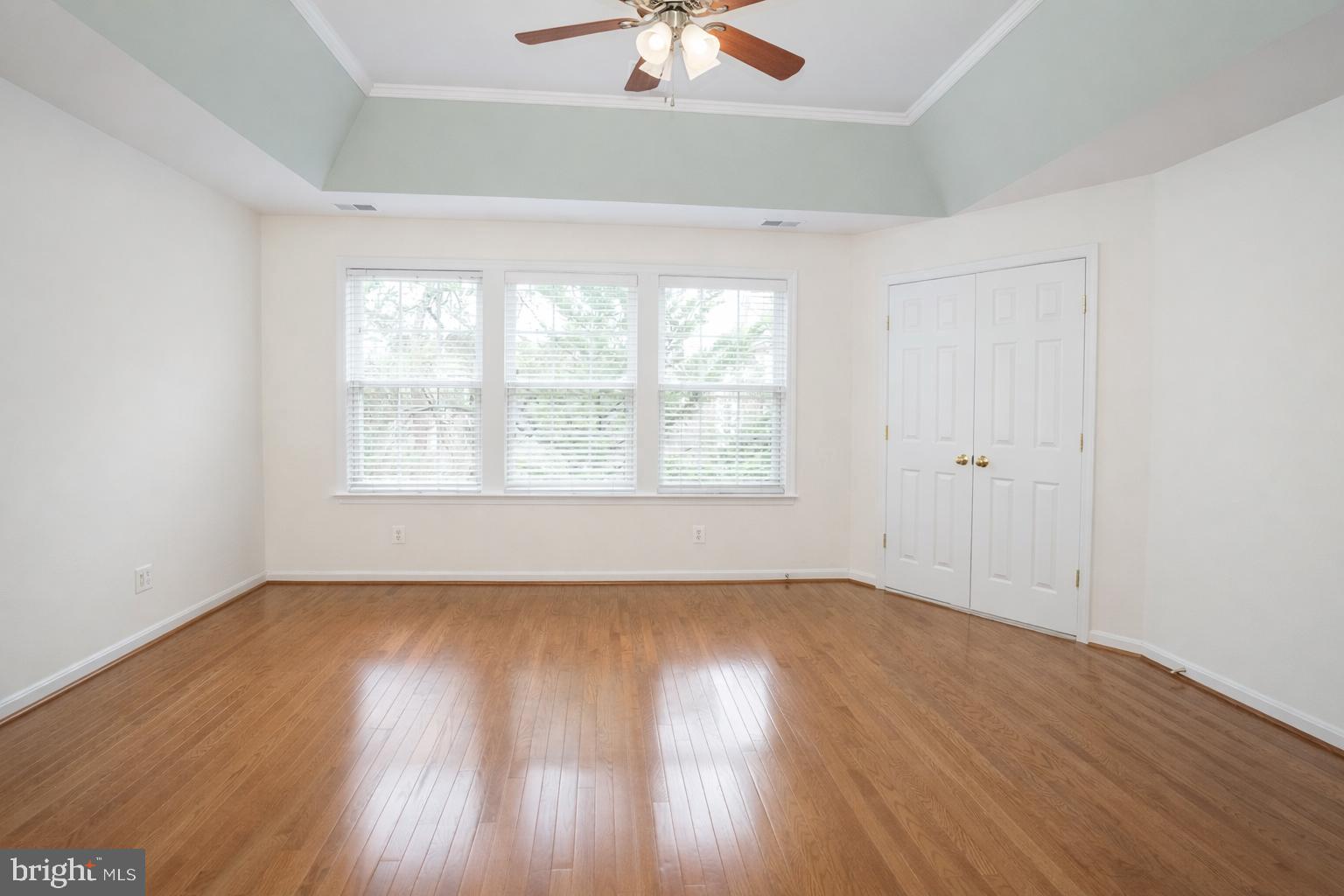 2448 Leyland Ridge Road Herndon, VA 20171 - Photo 27 of 62 Bright and airy space with natural light.