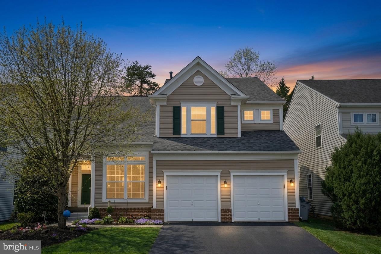 2448 Leyland Ridge Road Herndon, VA 20171 - Photo 3 of 32 Charming home at twilight glow.