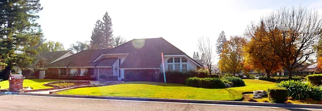 $1,100,000 | 2903 West Cromwell Avenue, Fresno, CA 93711