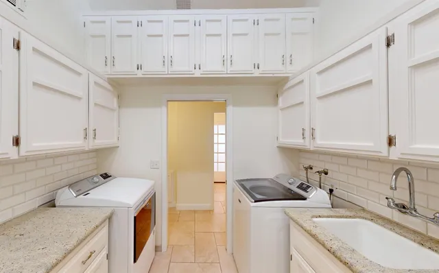 $1,100,000 | 2903 West Cromwell Avenue, Fresno, CA 93711