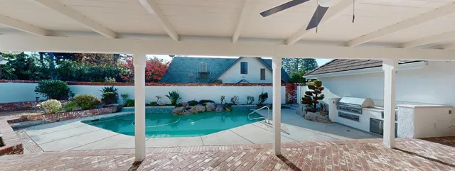 $1,100,000 | 2903 West Cromwell Avenue, Fresno, CA 93711