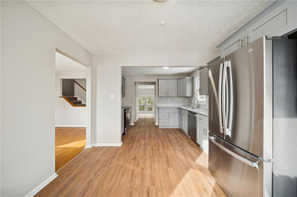 187 Old Meadow Road Canonsburg, PA 15317 - Photo 12 of 37