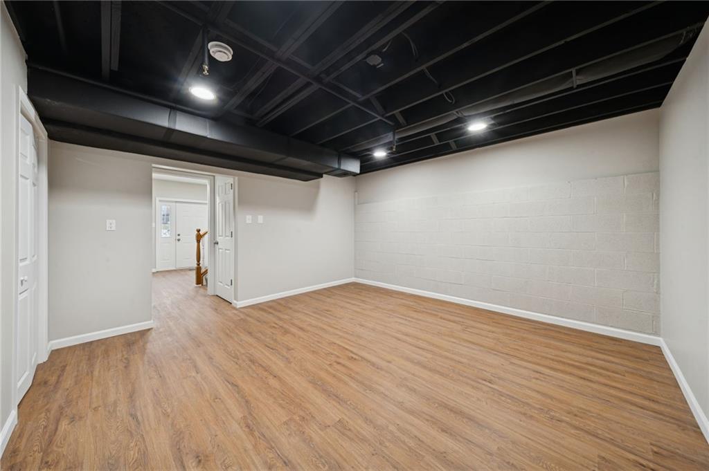 187 Old Meadow Road Canonsburg, PA 15317 - Photo 28 of 37