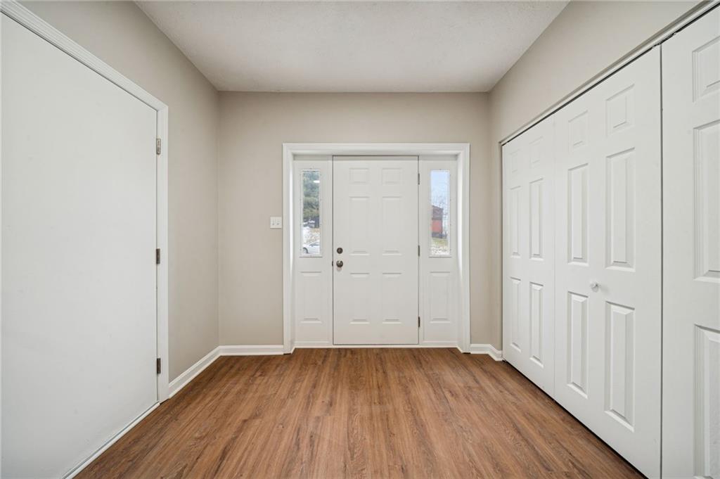 187 Old Meadow Road Canonsburg, PA 15317 - Photo 3 of 37