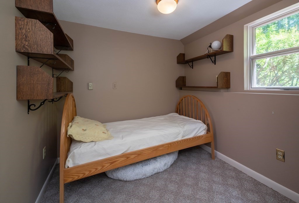 40 Kettle Hill Road Amherst, MA 01002 - Photo 24 of 42 Gallery Image 24