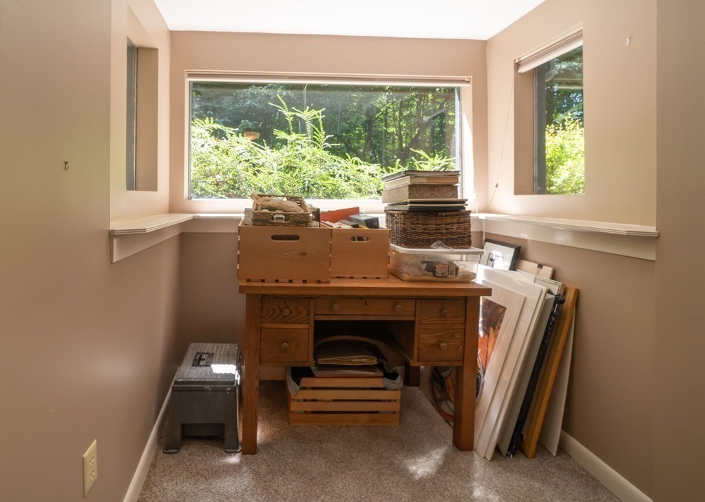 40 Kettle Hill Road Amherst, MA 01002 - Photo 25 of 42 Gallery Image 25