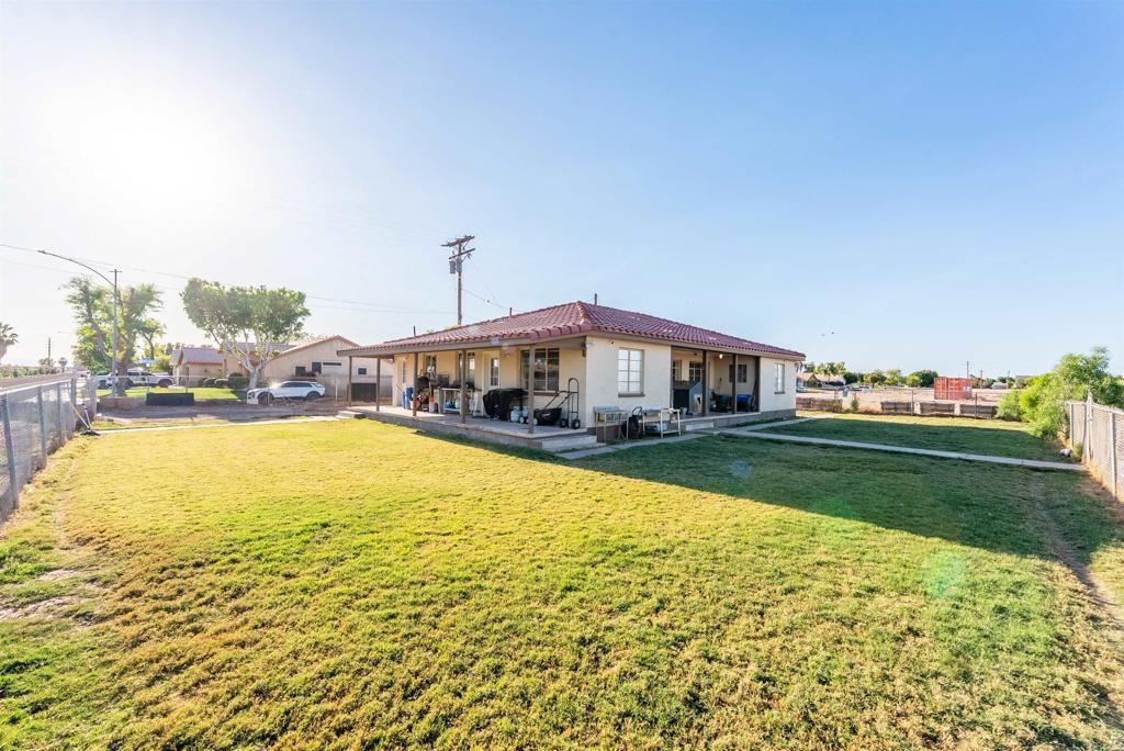 225 West Legion Road Brawley, CA 92227 - Photo 2 of 36