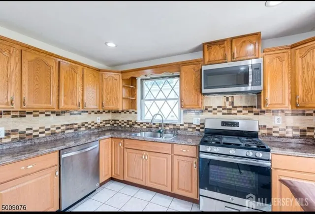 a view of an empty room with window