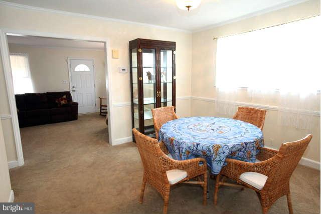 6405 Sharon Road Baltimore, MD 21239 - Photo 9 of 27 Dining Room