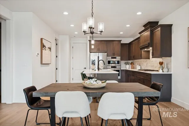 $499,900 | 2166 West Freya Court, Eagle, ID 83616