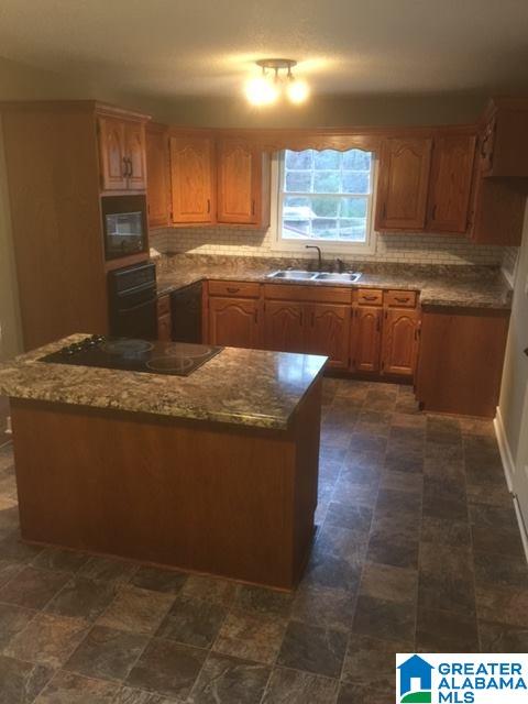 184 Coffee Lane Anniston, AL 36201 - Photo 3 of 13