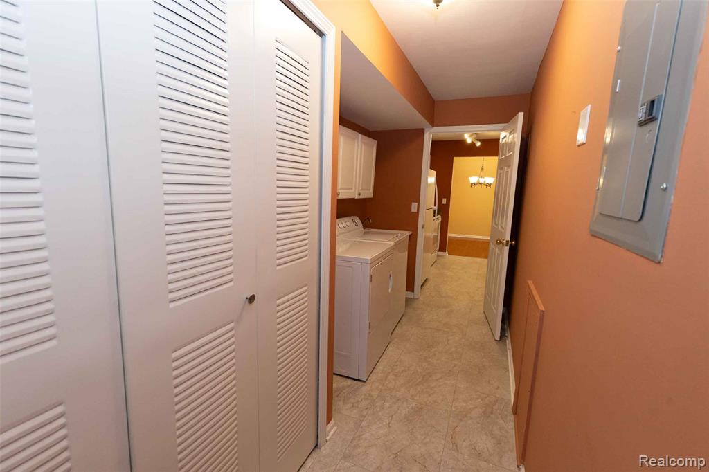 3526 Tremonte Circle Rochester, MI 48306 - Photo 20 of 42 Gallery Image 20