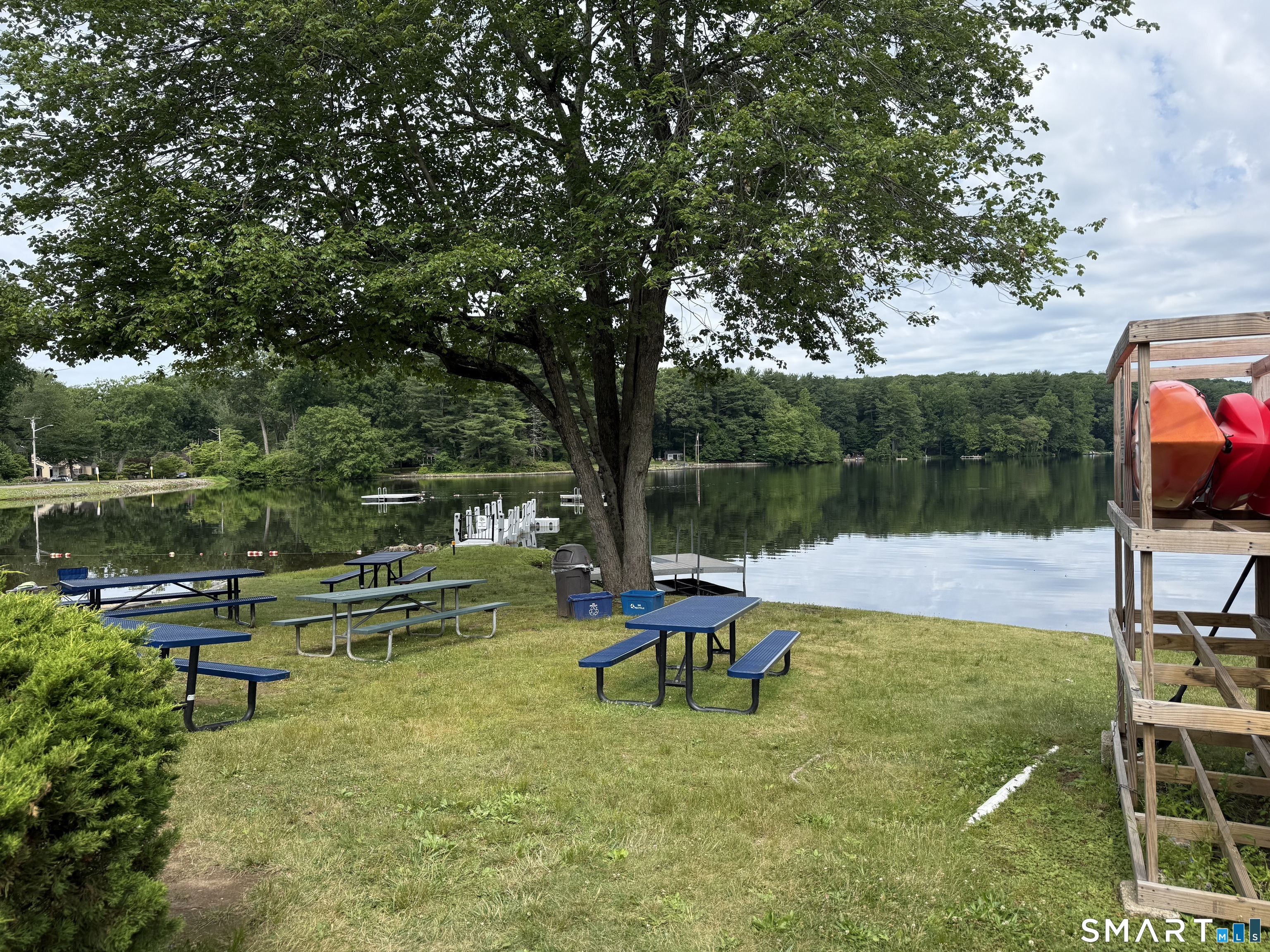 244 Strobel Road Trumbull, CT 06611 - Photo 37 of 38