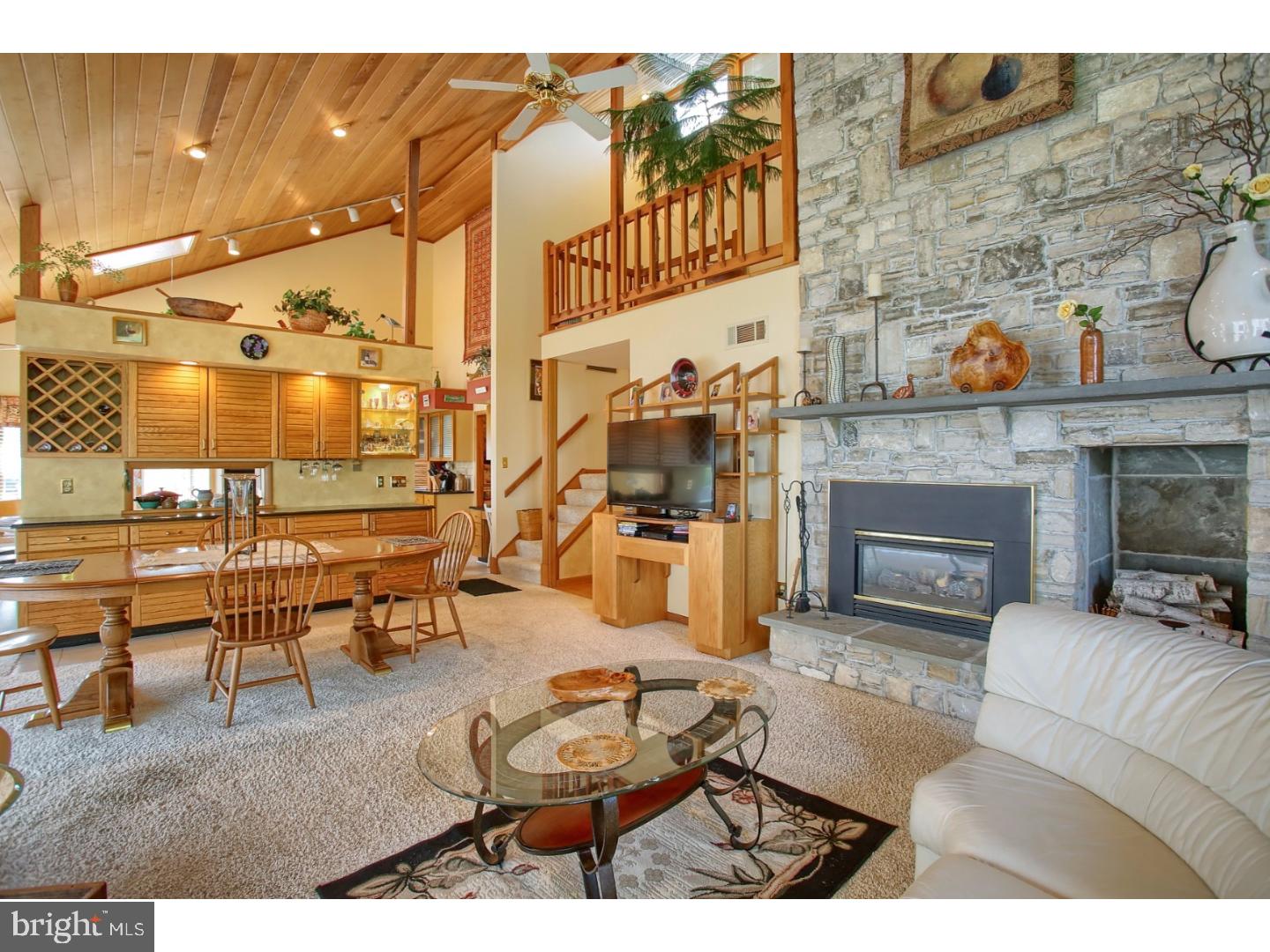 131 Heffner Road Wernersville, PA 19565 - Photo 2 of 25 Gallery Image 2