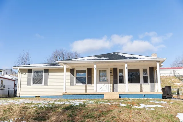 $209,000 | 184 Hillside Drive, Buena Vista, VA 24416