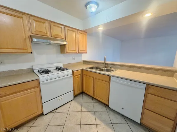 $1,095 | 4264 Tara Avenue, Unit 1(A), Las Vegas, NV 89102