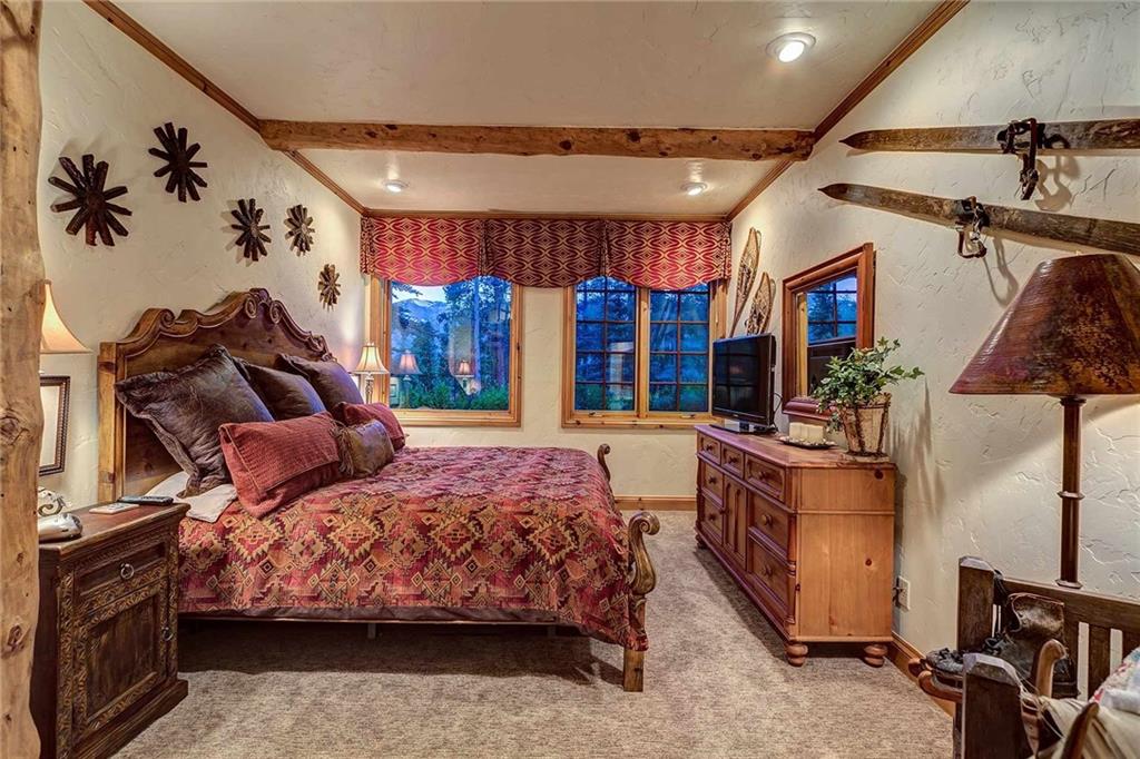 56 Rounds Road Breckenridge, CO 80424 - Photo 31 of 35 a bedroom with a bed and window